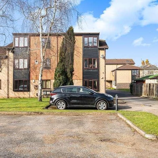 Laleham Road, Staines-upon-thames, TW18 - Photo 1