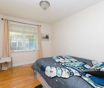 For Lease - 141 Elvaston Drive Unit# Main Fl, Toronto, Ontario - Photo 3