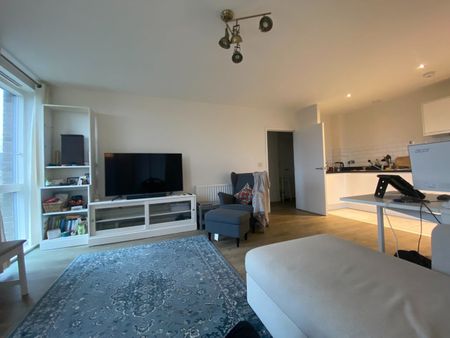 2 Bed Flat, Wallace House, HA1 - Photo 3