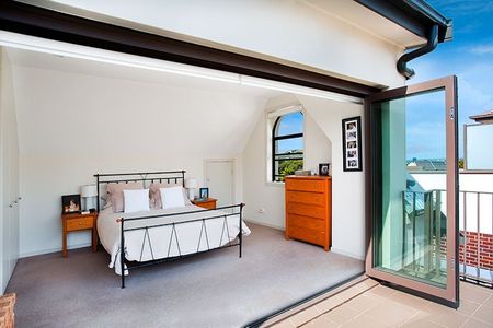 ALICE COURT | Sensational Near New Home - Photo 4