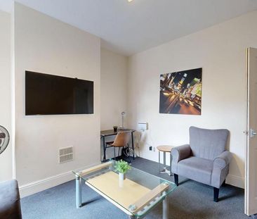 4 bedroom house to rent - Photo 2