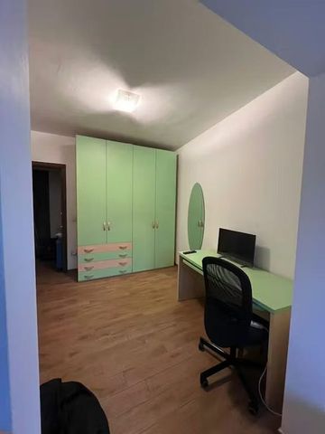 Viale Londra, Rome, Lazio 00142 - Photo 3