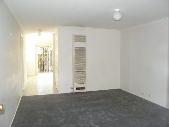 10 Lyell Walk, FOREST HILL - Photo 1