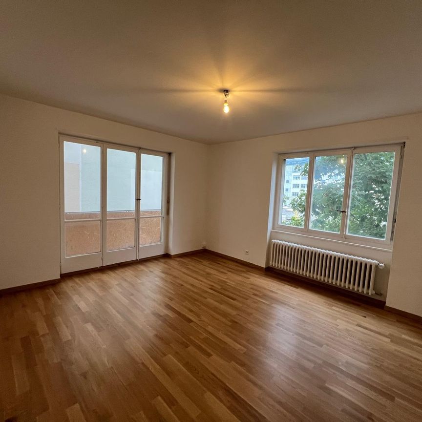 Appartement complètement rénové à deux pas de la ville - Foto 1