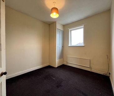 2 bedroom House To Let - Photo 1