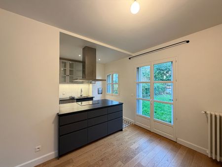 MAISON QUARTIER RIVE DROITE 83.86 m² - Photo 5