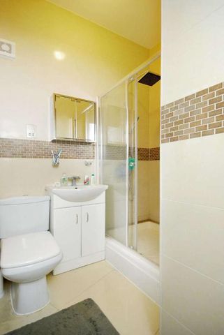 Commercial Street, Spitalfields, E1 - Photo 5