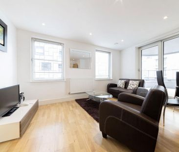 2 bedroom flat to rent - Photo 3