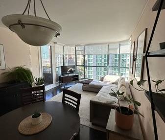 ***6 Month Rental | Fully Furnished | Parking, WiFi, Cable & Hydro In - Photo 1