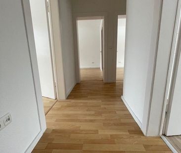 3-Zimmer-Wohnung in Wilhelmshaven-City mieten - Photo 4