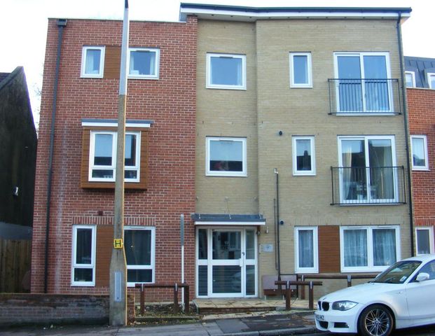 2 bedroom apartment to rent - Photo 1