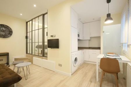 Calle de Hartzenbusch, Madrid, Community of Madrid 28010 - Photo 5