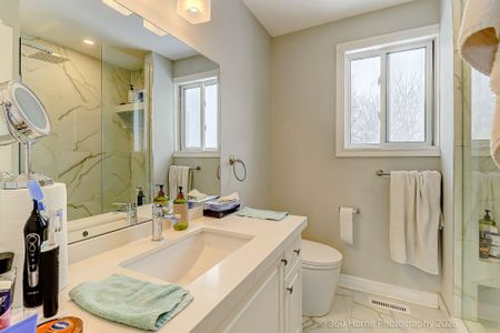 For Lease - 6 Amberview Drive Unit# Main Floor, Georgina, Ontario - Photo 3