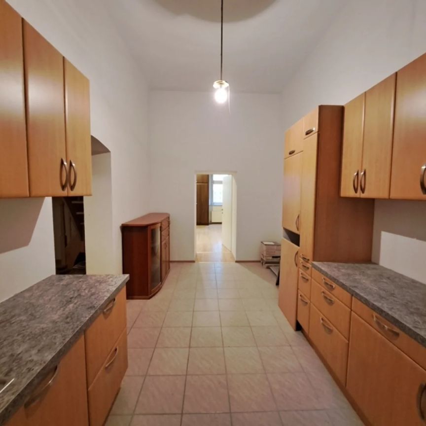 Adrette 3 Zimmer - Mietwohnung Nähe der technischen Universität in 1040 Wien - Photo 1