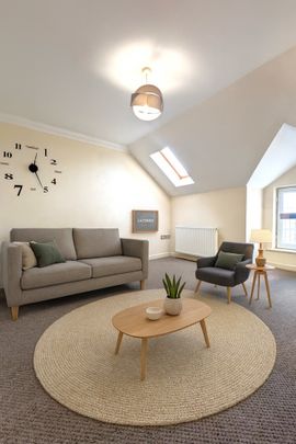 1 Bed Flat, Grove Road, LU1 - Photo 1