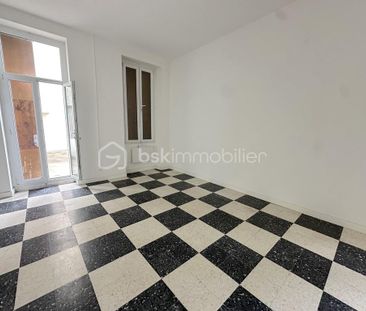 Appartement de 64 m² à Marseille-1Er-Arrondissement - Photo 1