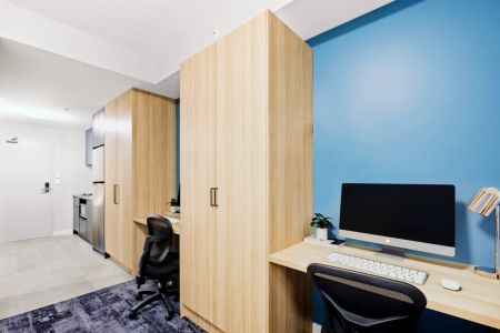 Penthouse Twin Share Studio - Photo 3