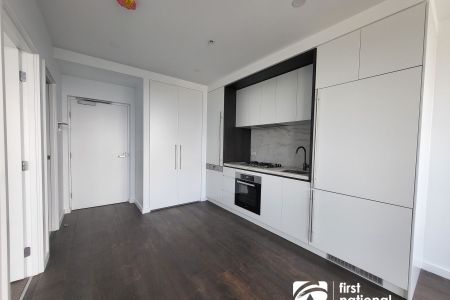 1806/826 Whitehorse Road, 3128, Box Hill Vic - Photo 4