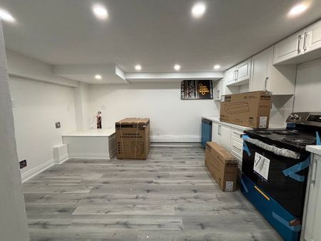 $1,249 / 1 br / 1 ba / 85 east ave S unit 8 - Photo 3