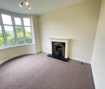 38 Demesne Road, Holywood, BT18 9NB - Photo 2