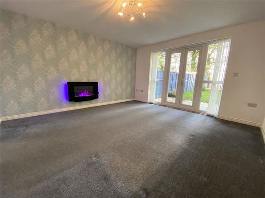 4 bedroom terraced house to rent - Photo 1