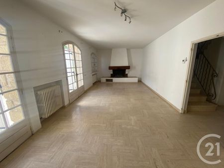 Location Maison 5 pièces 126m² CASTELNAU LE LEZ 34170 - Photo 2