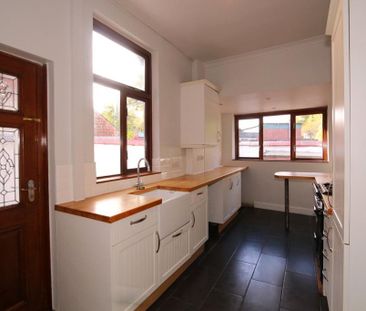 4 bedroom terraced house to rent - Photo 5