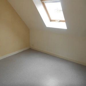 Location appartement 2 pièces - 26m² à Guingamp (22200) - Photo 2