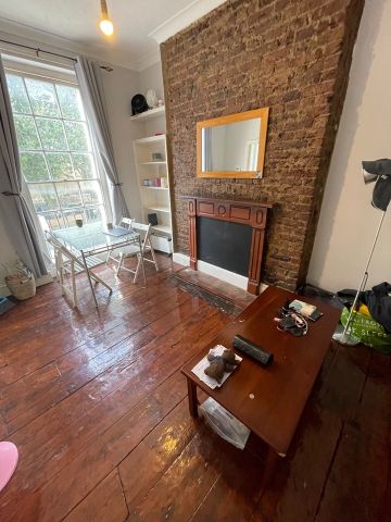 1 Bed Flat, Camden Street, NW1 - Photo 3