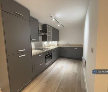 1 bedroom flat to rent - Photo 6