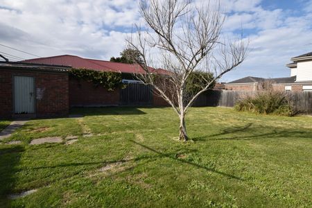 1254 North Road, Oakleigh South VIC 3167 - Photo 2