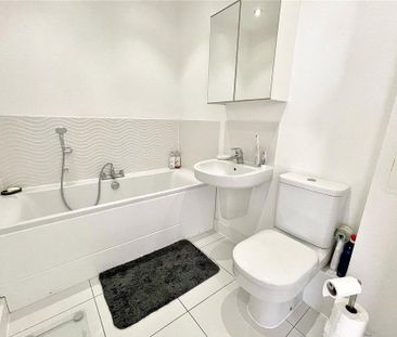 2 bedroom flat to rent - Photo 6