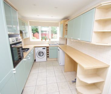 Sandringham Road, Watford, WD24 - Photo 1