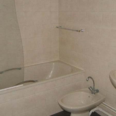 Location Appartement 2 pièces 49m² CLERMONT FERRAND 63000 - Photo 4