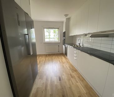 Klockarevägen 36 E - Foto 2