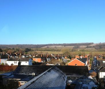 4 bedroom detached house to rent - Photo 1