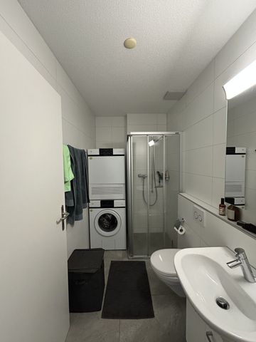 21/2-ROOM APARTMENT IN LANGNAU IM EMMENTAL (BE), FURNISHED, TEMPORARY - Photo 2