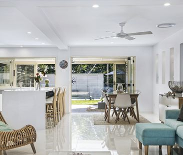 25 Atlantic Avenue, Mermaid Beach QLD 4218 - House For Rent | Domain - Photo 3