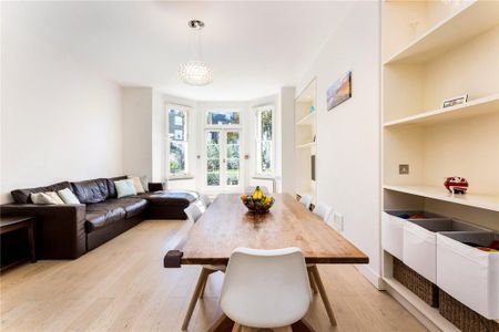 3 bedroom apartment to rent - Photo 2