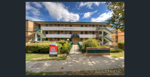 CITY VIEWS, CAR PARKING & PRIVATE BALCONY - Photo 1