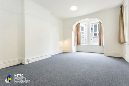 Sunny Bright Rooms *Two Weeks Rent Free - Photo 4