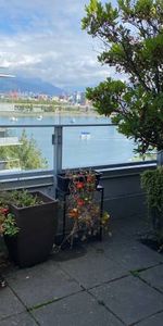 2 Bedroom, 2 Bathroom, PRIVATE DECK & WATER VIEW - Photo 3