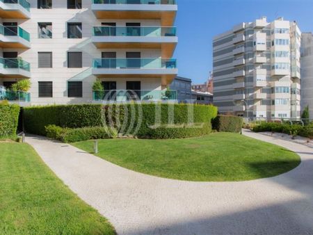 4 room luxury Apartment for rent in Estrela (Lapa), Lisbon - Photo 4