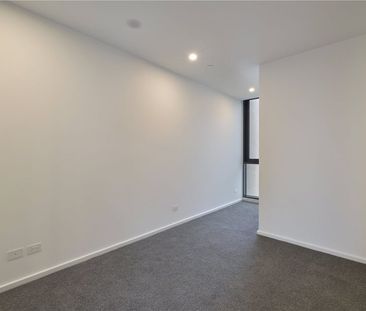 This spacous two bedroom apartment located in the luxurious "Melbou... - Photo 5