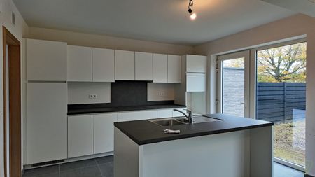 Ruime energiezuinige nieuwbouwwoning met 3 slaapkamers in Aalter! - Photo 2