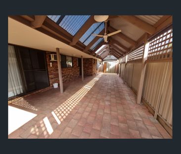 Super Location - Photo 6