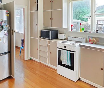 ELDERSLEA LIVING - Photo 4