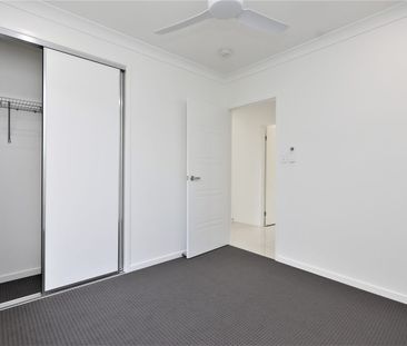 Quality Home - Fully Air Conditioned - Small Yard - Mackillop Catho... - Photo 4