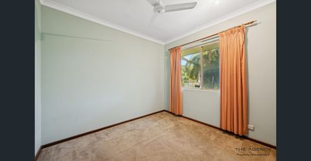 Spacious Family Living with Pool & Huge Shed - Photo 3