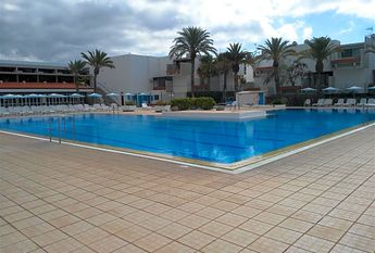 Se alquila apartamento tipo loft en Costa del Silencio